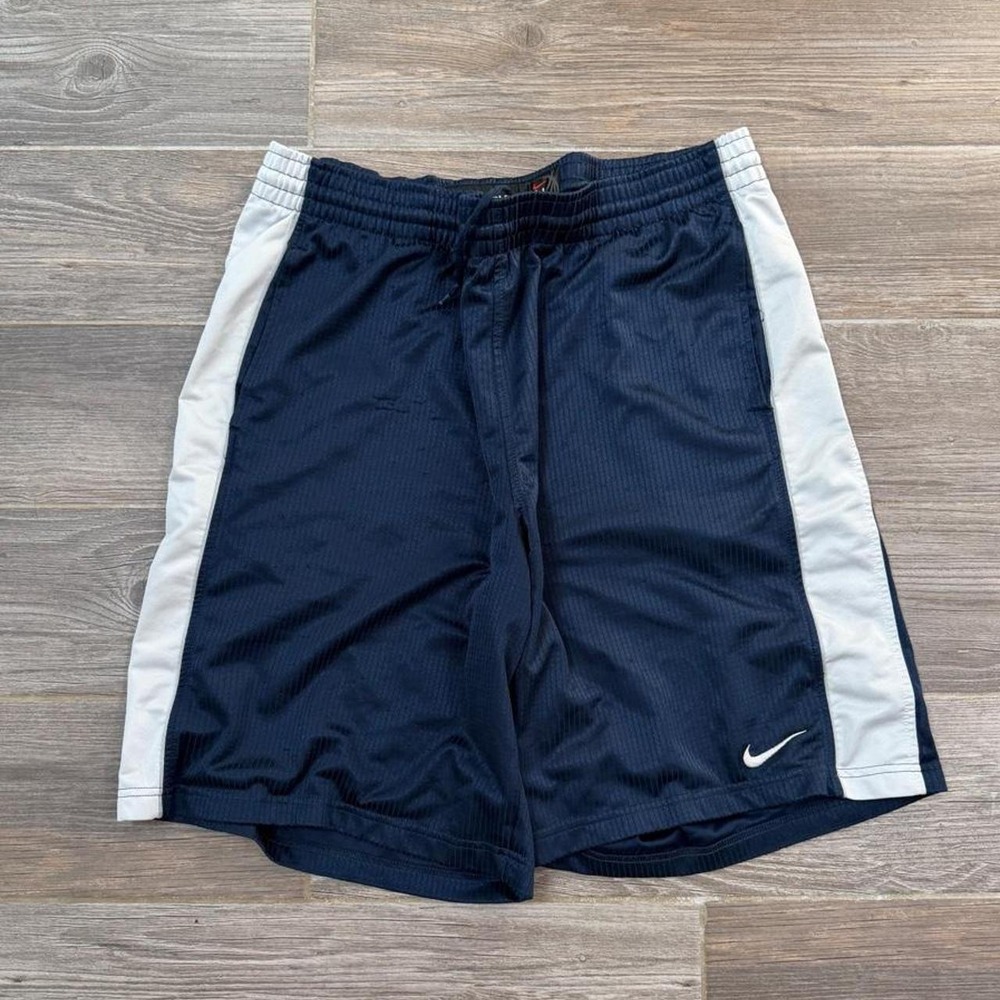 Y2k 2000s Nike baggy Basketball Shorts size XL